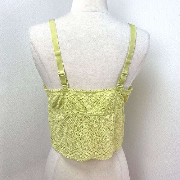 Lot Five XLarge Bras One Puma Tank Top Red Pink Yellow Lavender Auden White H&M - Picture 9 of 13